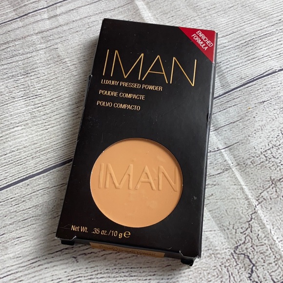 IMAN Makeup Iman Luxury Pressed Powder Clay Medium Poshmark